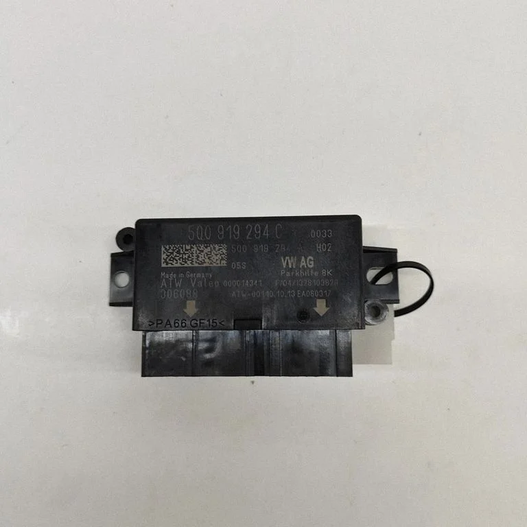 Parkošanās (PDC) sensoru vadības bloks 5Q0919294A