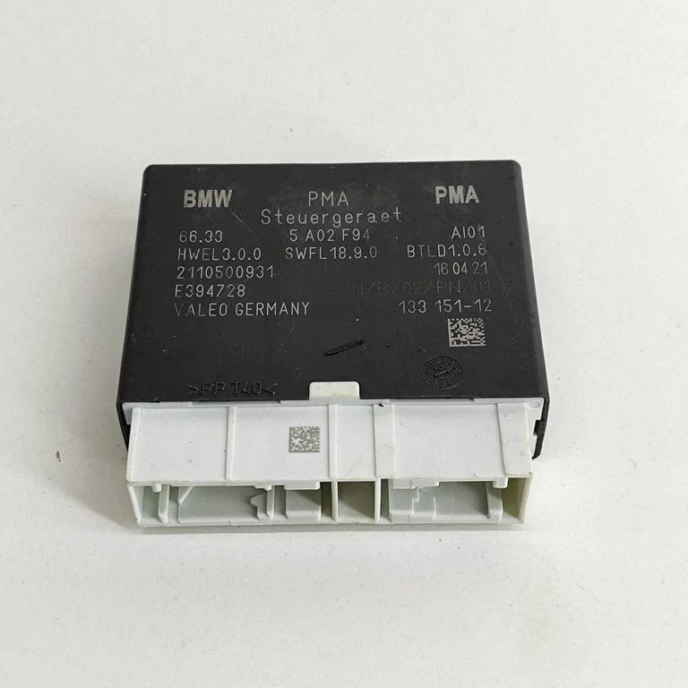 Parkošanās (PDC) sensoru vadības bloks E394728