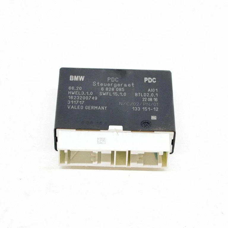 Parkimisandurite (PDC) juhtplokk 6828085 – BMW i3 (2013-)