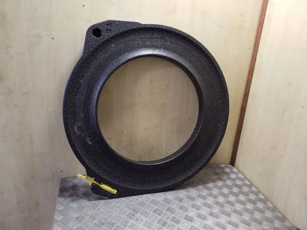 Spare wheel section trim CPLA38428AB
