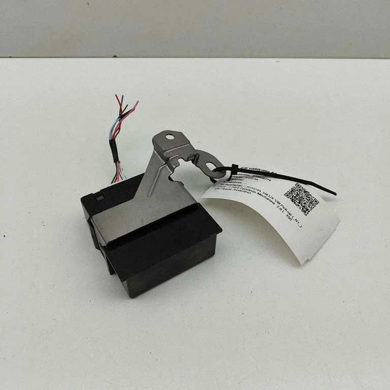 Stūres pastiprinātāja vadības bloks 8965071040