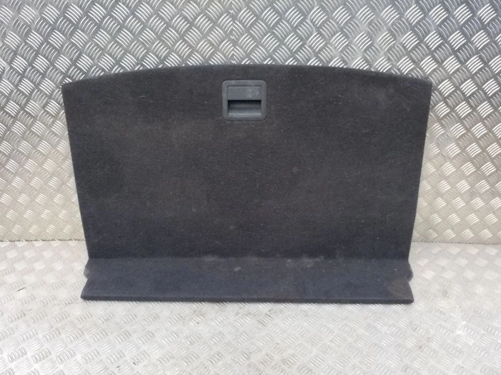 Trunk/boot floor carpet liner – Volkswagen e-Golf (2014-)