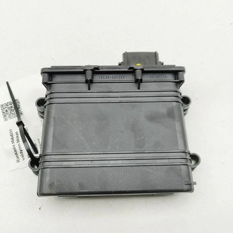 Aizmugurējo bremžu (EMF) vadības bloks 8968048030
