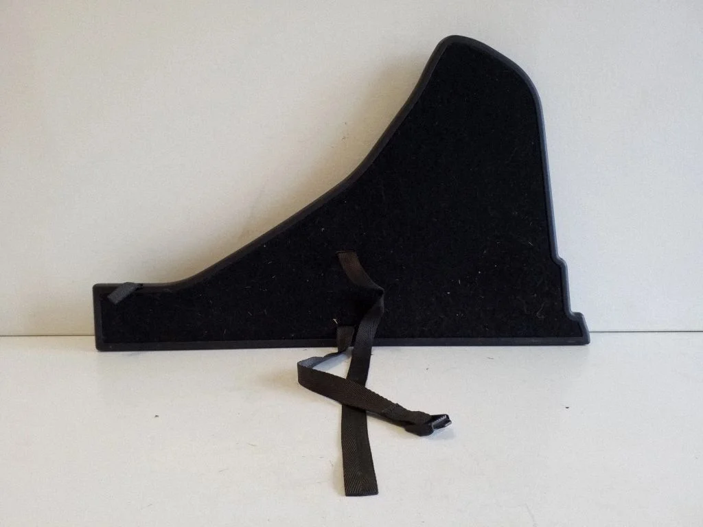 Other trunk/boot trim element 5849076010