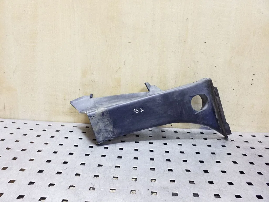 Other trunk/boot trim element 100667400F
