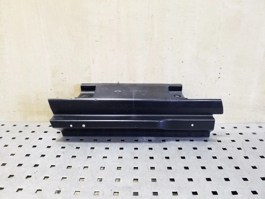 Other trunk/boot trim element 100917400E