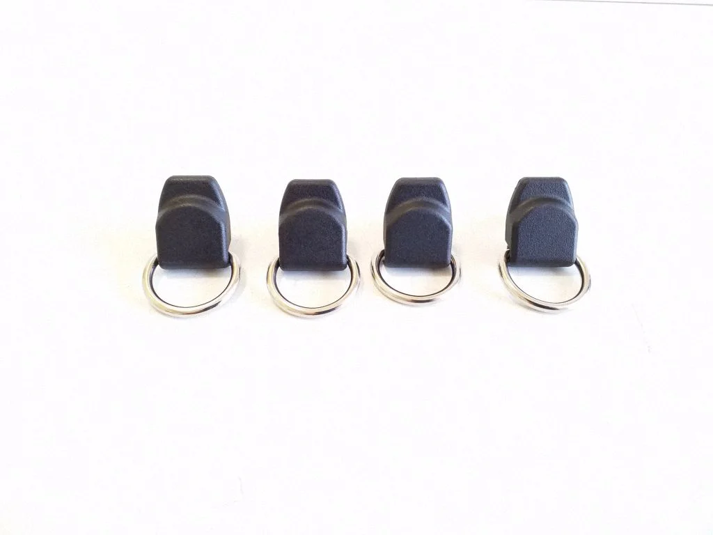 Tie down hook / loop