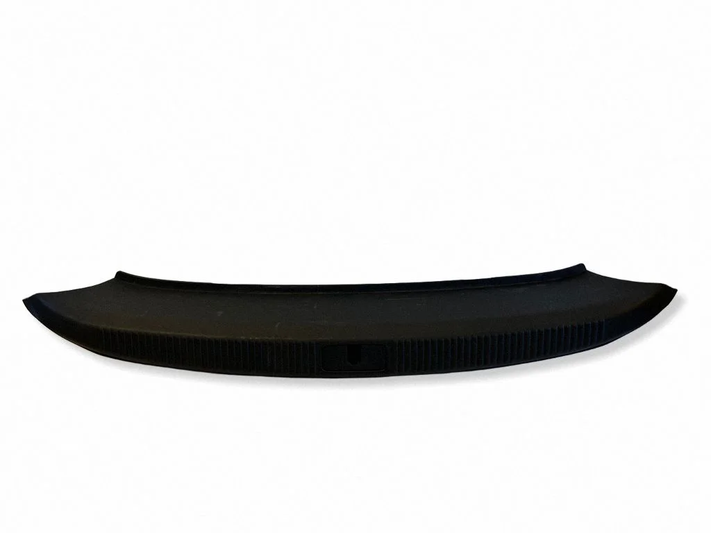 Trunk/boot sill cover protection – Audi TT TTS Mk2 (2006-2014)