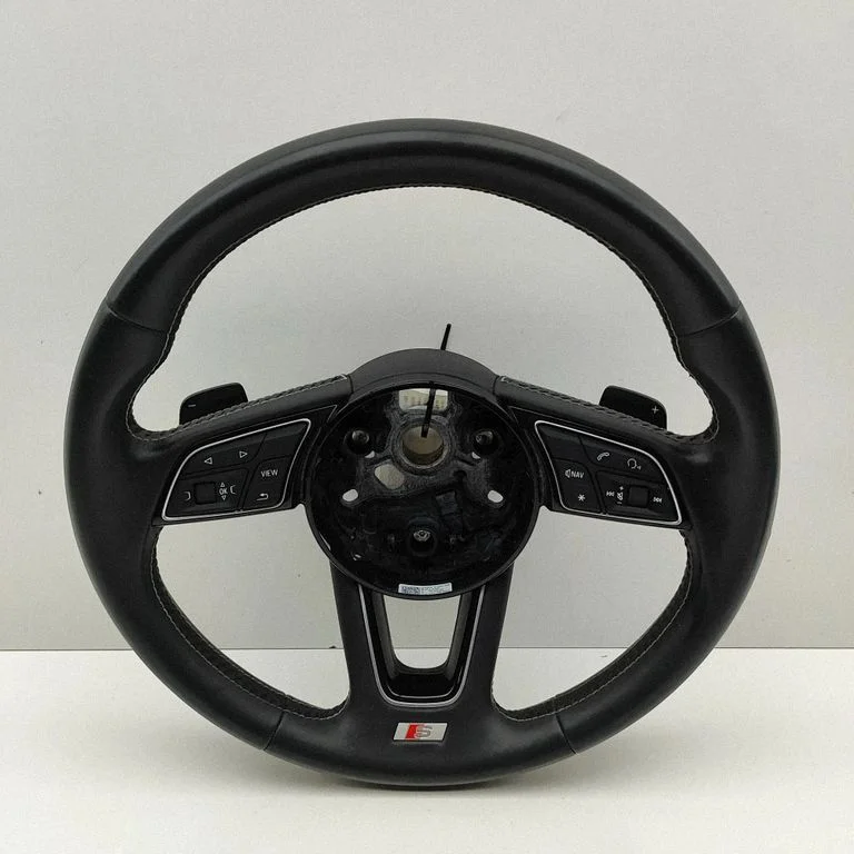 Steering wheel 565425696