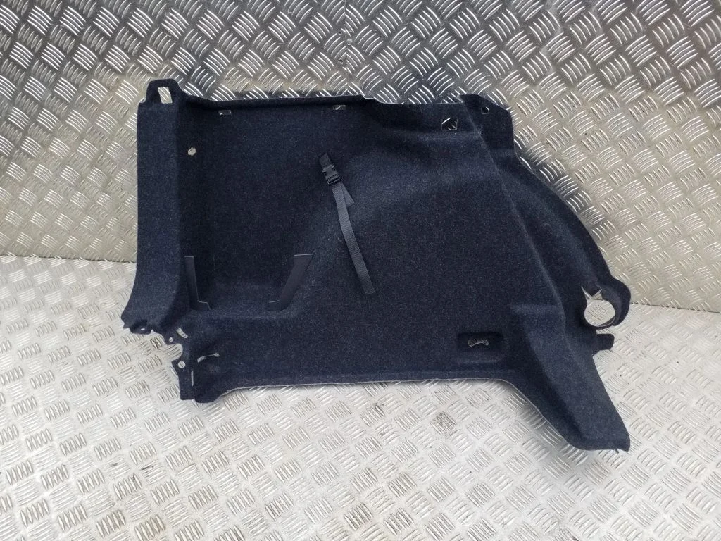 Trunk/boot side trim panel 658867427A