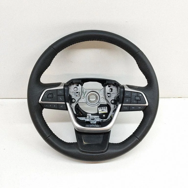 Steering wheel 4510008270C0