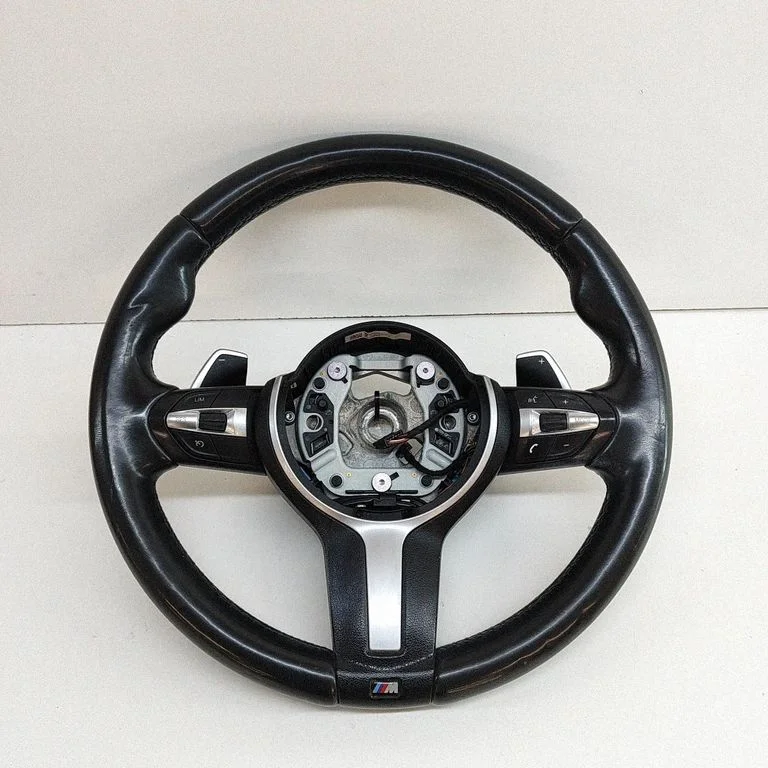 Steering wheel 7848657