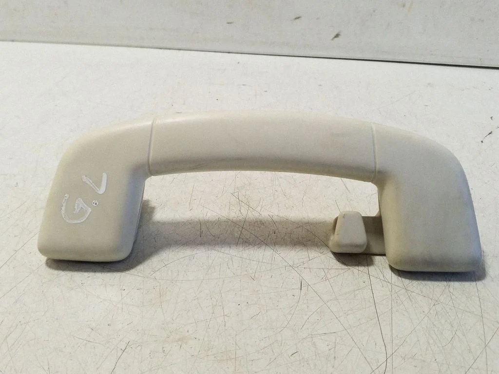 Tagumine lae käepide – Volkswagen Passat B7 USA (2012-2019)