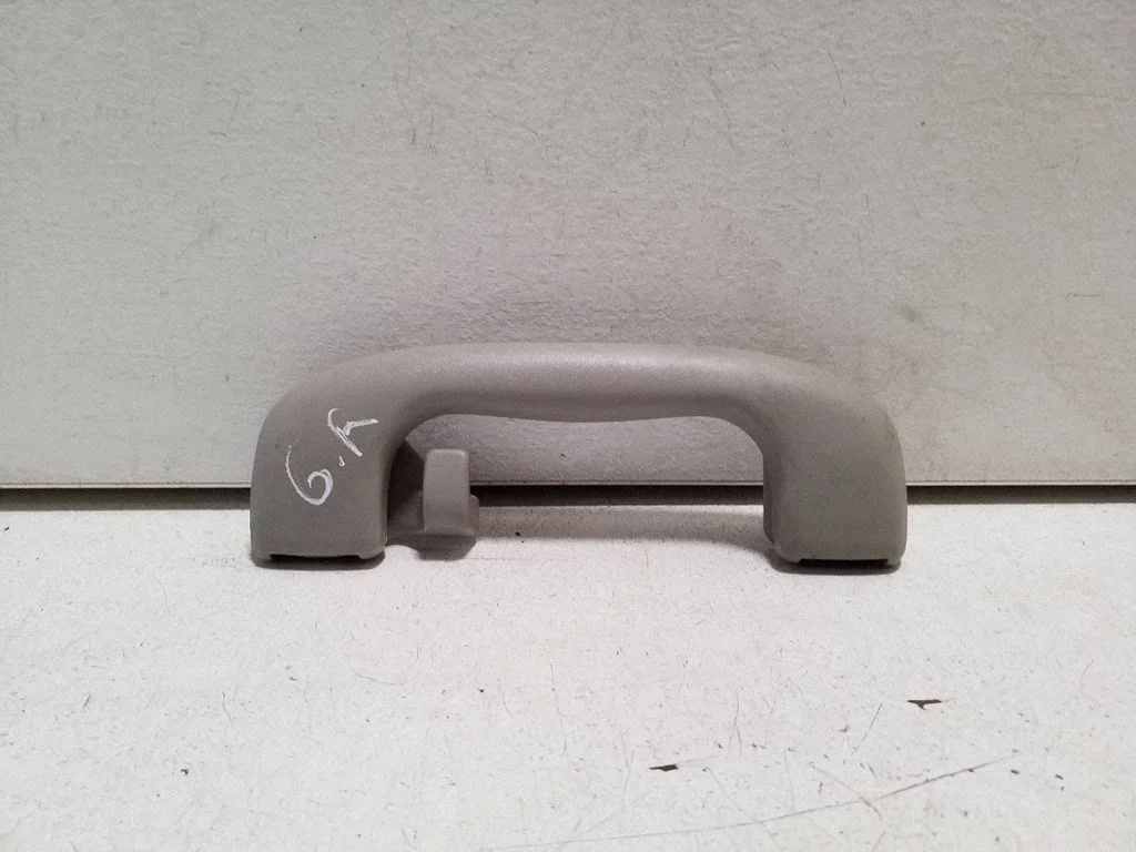 Tagumine lae käepide – Chevrolet Orlando (2011-), parem