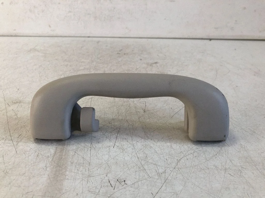Rear interior roof grab handle – left