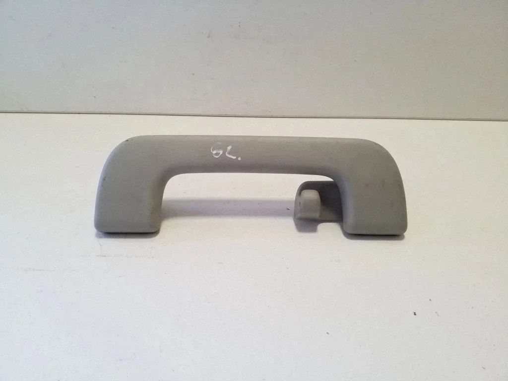 Tagumine lae käepide 8R0857607J