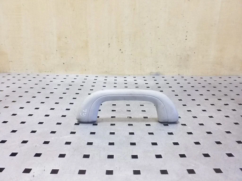 Rear interior roof grab handle – left