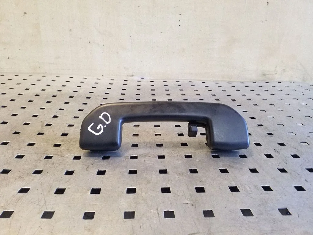 Rear interior roof grab handle – right