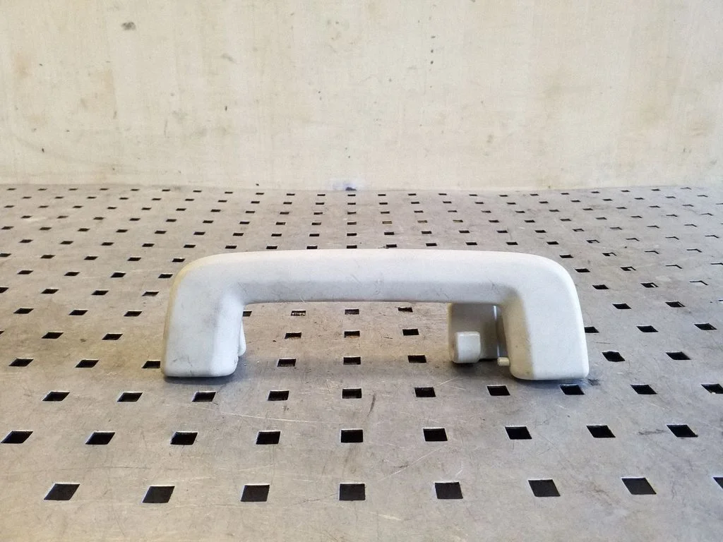 Tagumine lae käepide – Land Rover Range Rover Sport L320 (2005-2013)