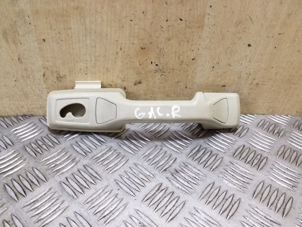 Rear interior roof grab handle – right
