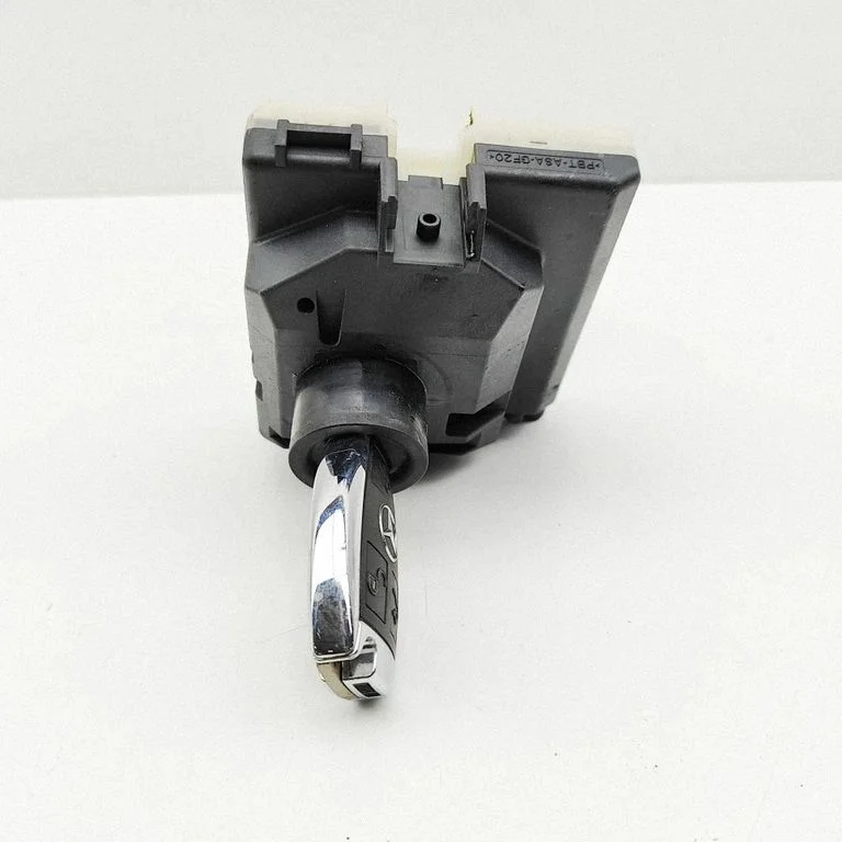 Ignition lock – Mercedes-Benz C-Class W205 (2014-2021)