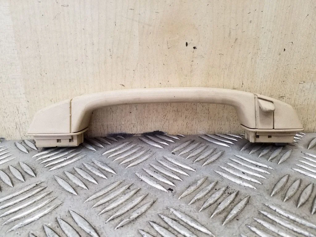 Tagumine lae käepide – BMW X3 E83 (2003-2010)