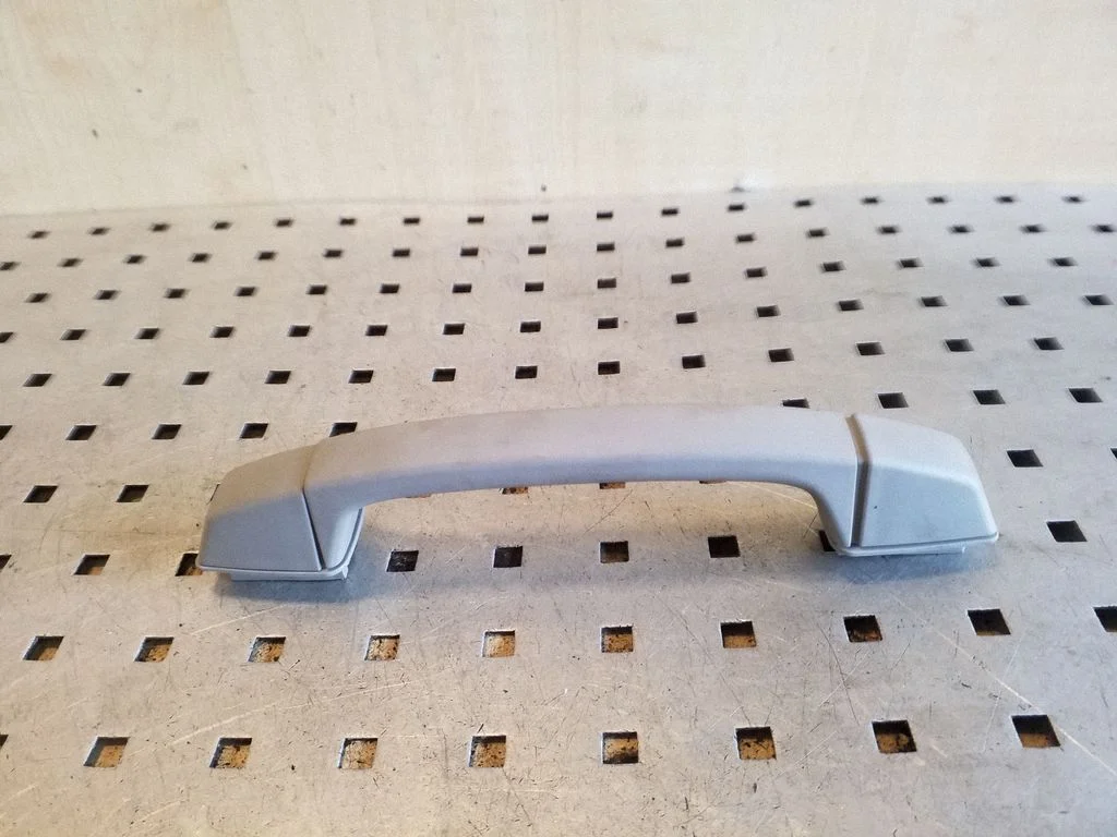 Tagumine lae käepide – BMW X3 E83 (2003-2010)
