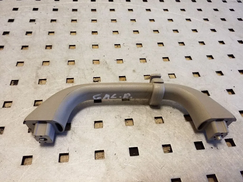 Rear interior roof grab handle – Opel Frontera B (1998-2004)