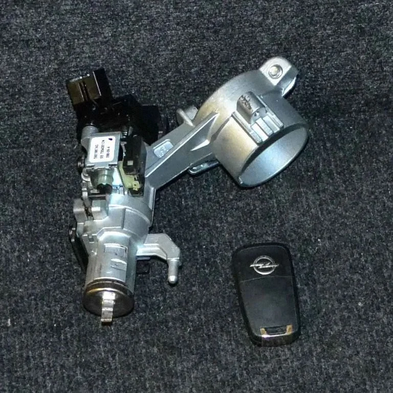 Ignition lock – Opel Insignia A (2008-2017)