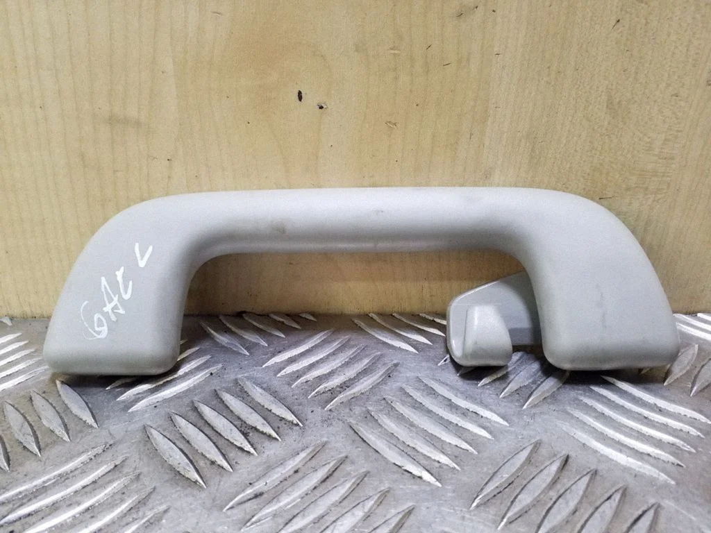 Rear interior roof grab handle – left