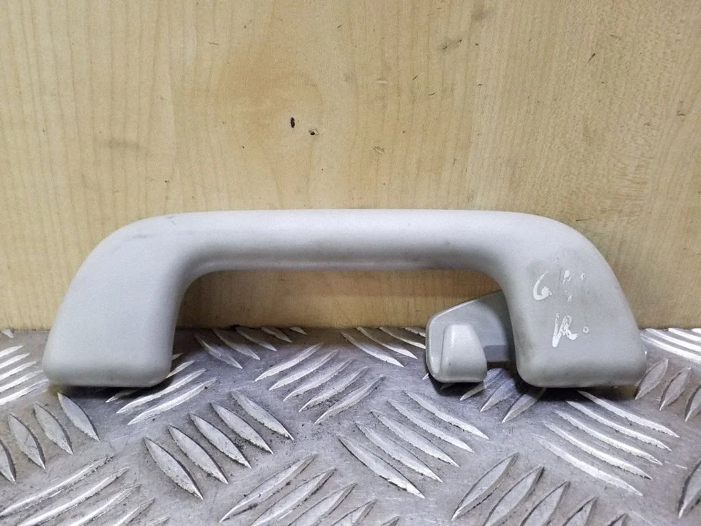 Rear interior roof grab handle – right