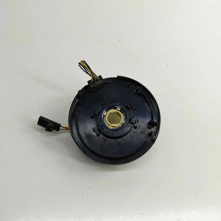 Drošības spilvenu lente (SRS gredzens) 2L3T14A664AC
