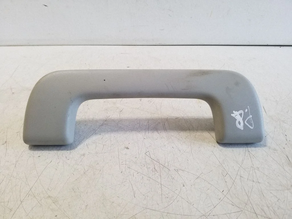 Rokturis priekšējais 8R0857607H