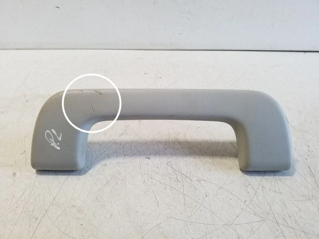 Rokturis priekšējais 8R0857607H