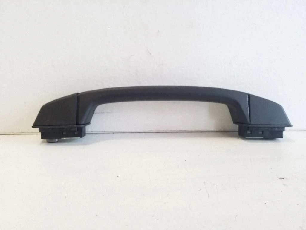 Front interior roof grab handle – BMW X3 E83 (2003-2010)
