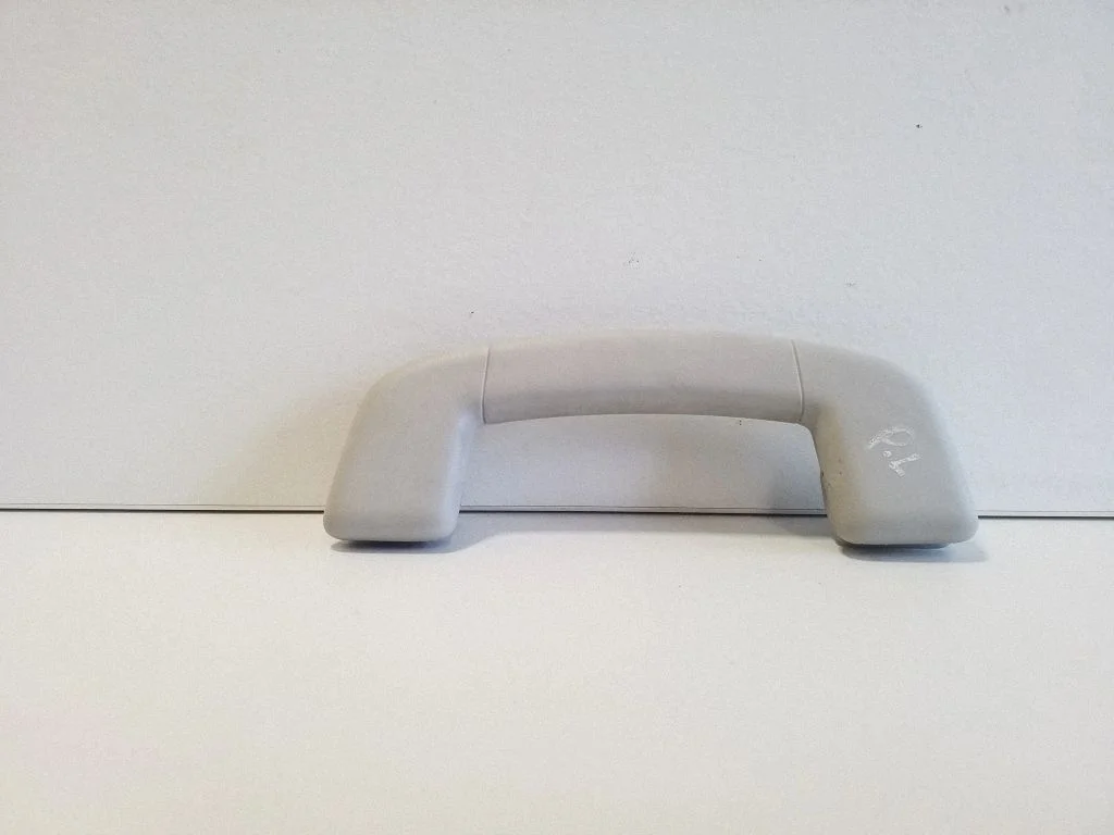 Front interior roof grab handle – Skoda Superb B8 (3V) (2015-2024)