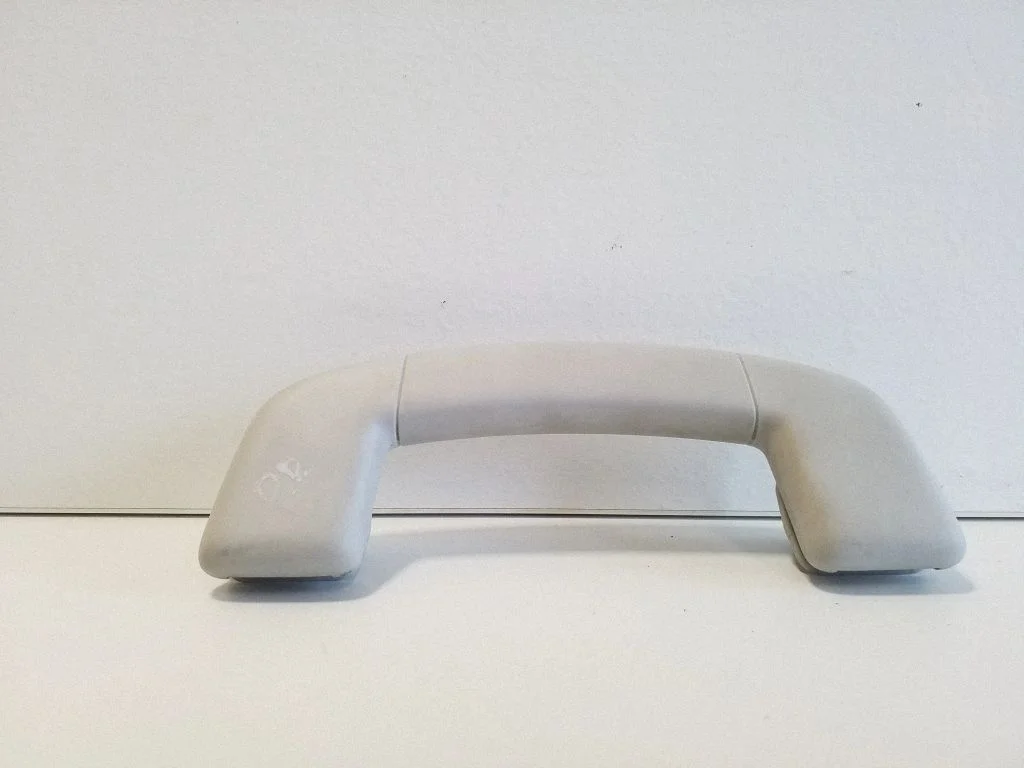 Front interior roof grab handle – Skoda Superb B8 (3V) (2015-2024)
