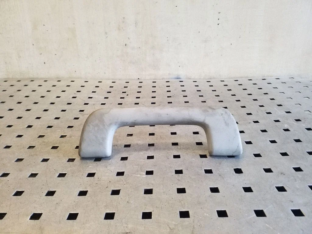 Front interior roof grab handle 8K0857607