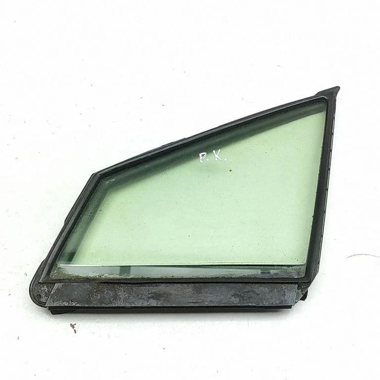 Front door vent window glass four-door 61284FJ110