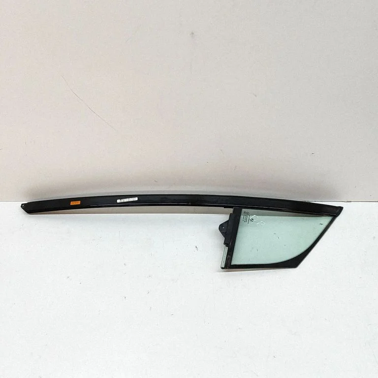 Front door vent window glass four-door – BMW i3 (2013-)