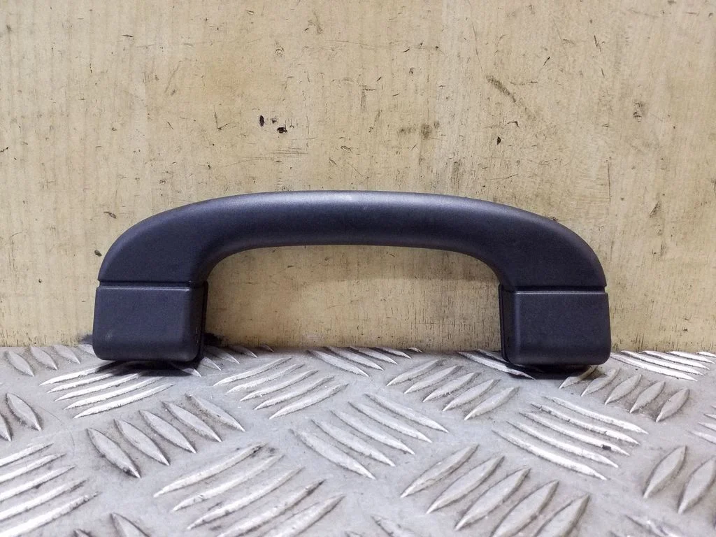 Front interior roof grab handle 9143516
