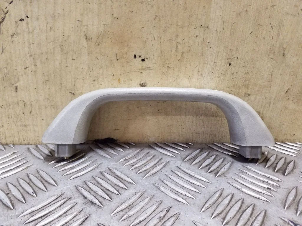 Front interior roof grab handle – Opel Frontera B (1998-2004)