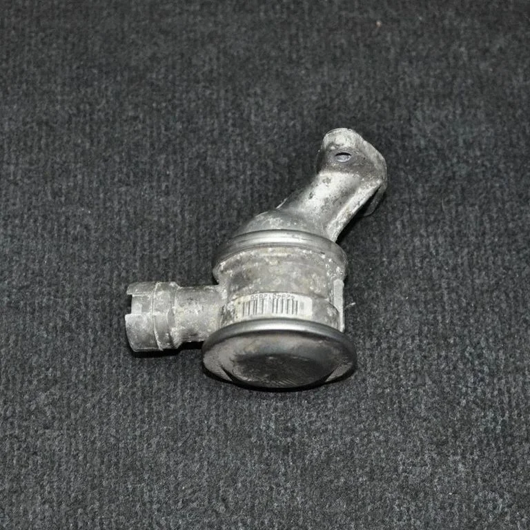 EGR valve – BMW 7 Series E65 E66 (2001-2008)