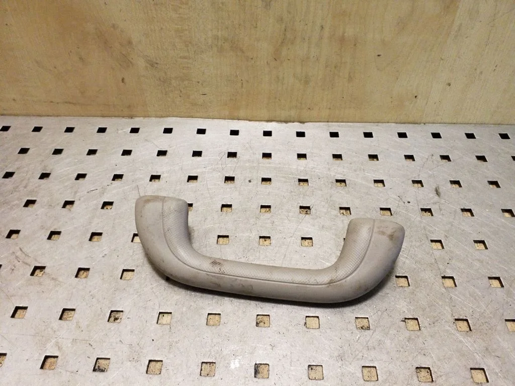 Front interior roof grab handle