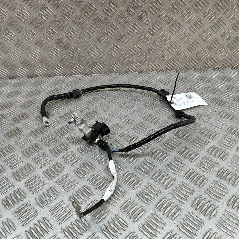 Miinusjuhe (aku) 3281074P00 – Suzuki SX4 S-Cross (2021-)