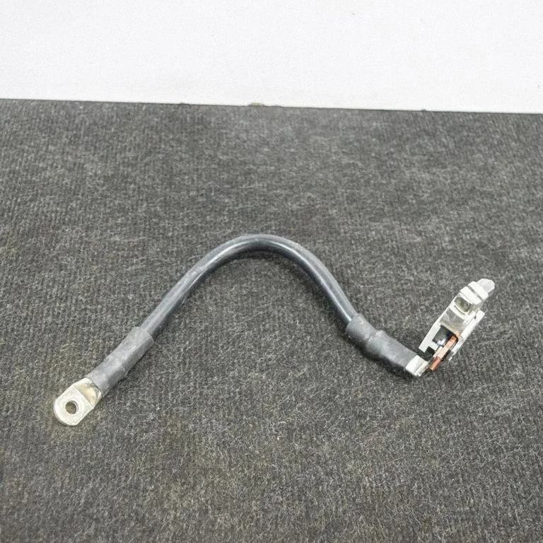 Miinusjuhe (aku) 8R0915181C