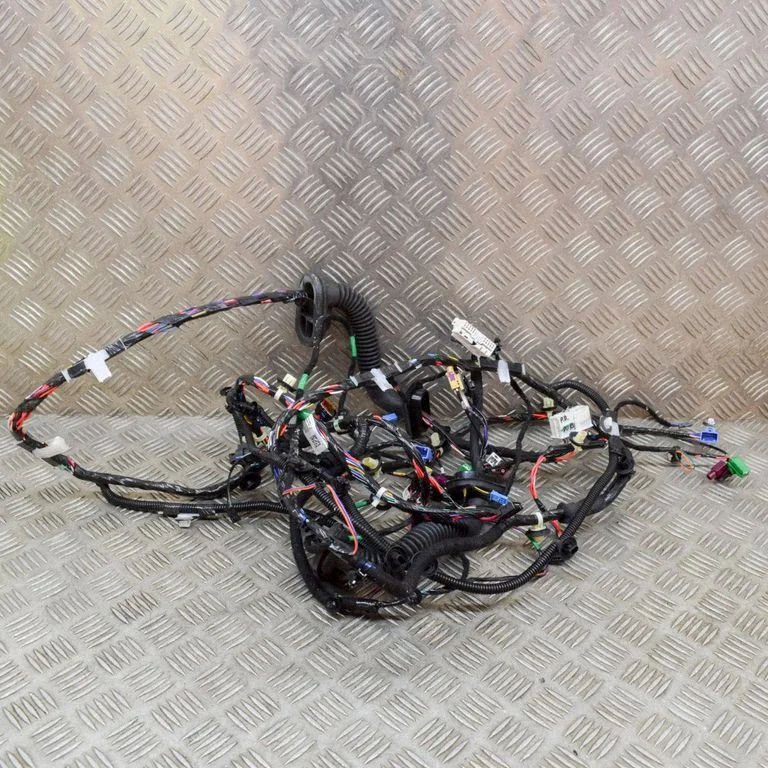 Front door wiring loom – Tesla Model Y (2020-)