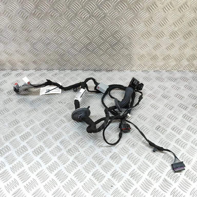 Rear door wiring loom KK6214633ACA