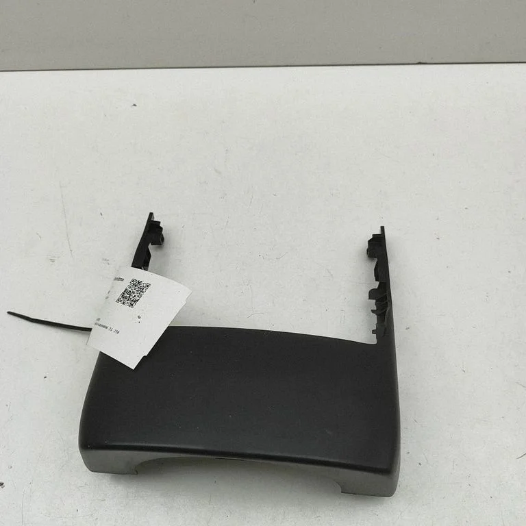 Steering wheel column trim 9621103
