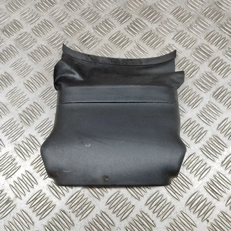 Steering wheel column trim – Toyota RAV 4 (XA40) (2012-2018)